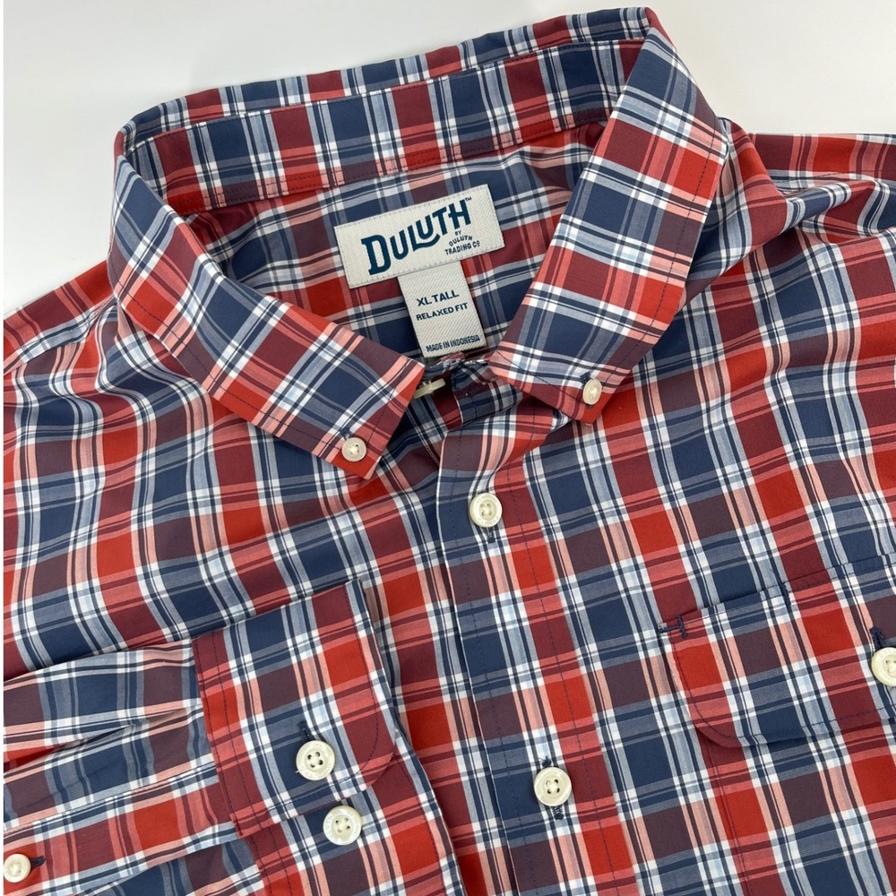Duluth Trading Co Button Down Mens XL Tall Red Blue Plaid Relaxed Fit Shirt